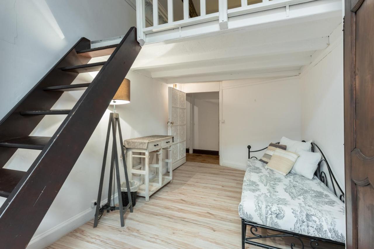 L'Oustaria 3 Bedrooms Apartment, Old Town Nizza Kültér fotó